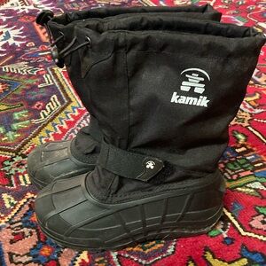Kamik waterproof snow boots kids size 13